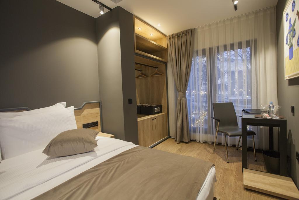 סקופיה Solun'S Riverside Rooms מראה חיצוני תמונה
