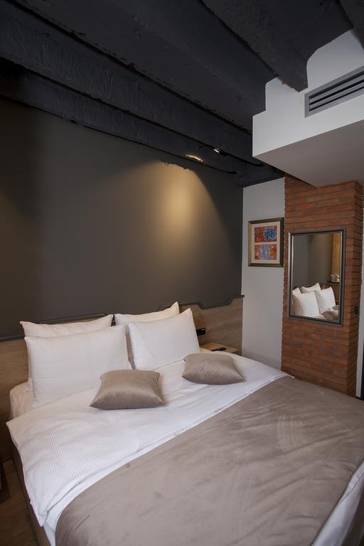 סקופיה Solun'S Riverside Rooms מראה חיצוני תמונה