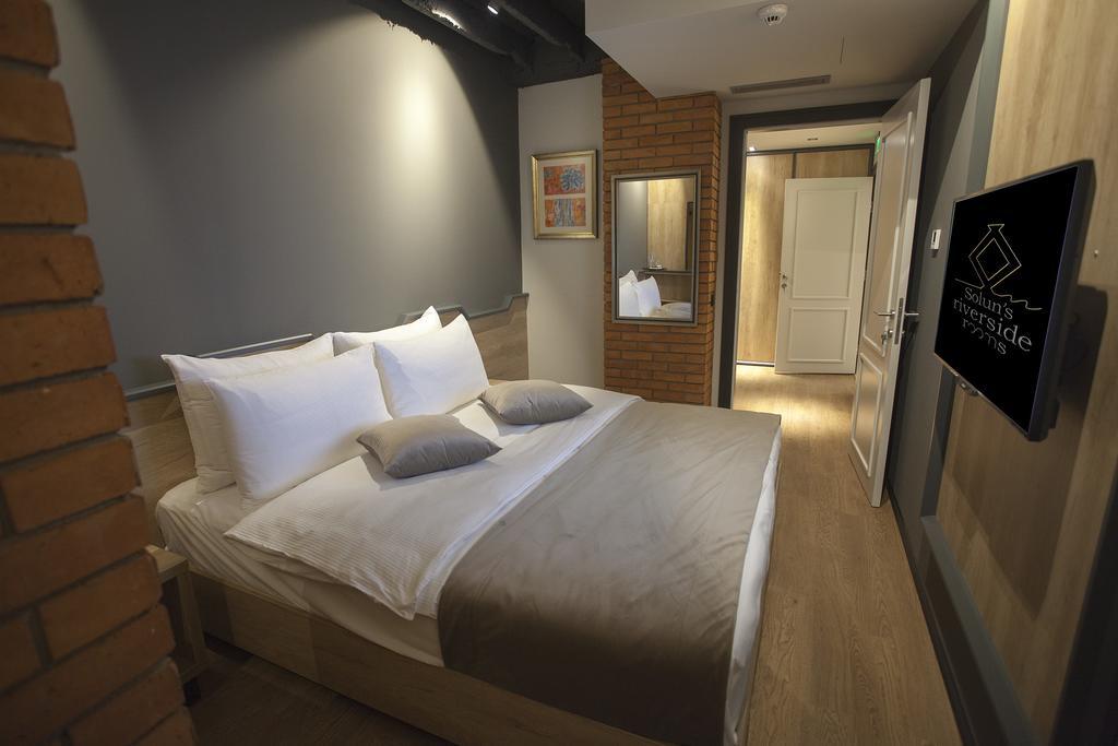 סקופיה Solun'S Riverside Rooms מראה חיצוני תמונה