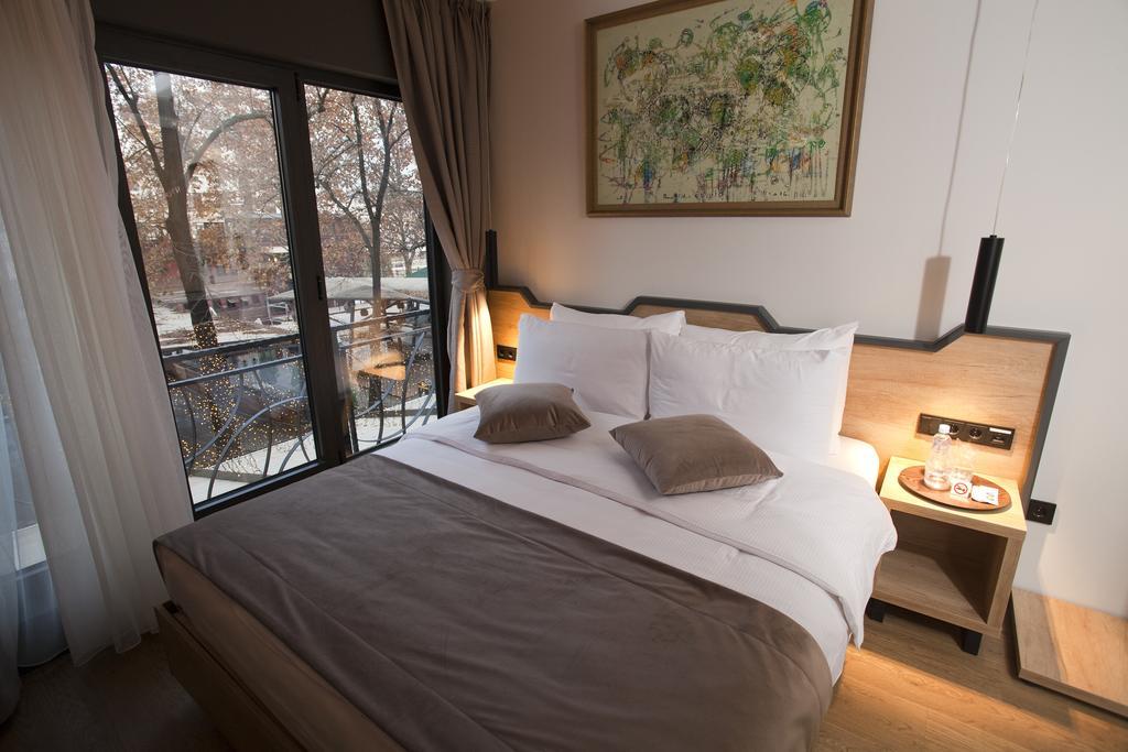 סקופיה Solun'S Riverside Rooms מראה חיצוני תמונה