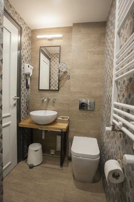 סקופיה Solun'S Riverside Rooms מראה חיצוני תמונה