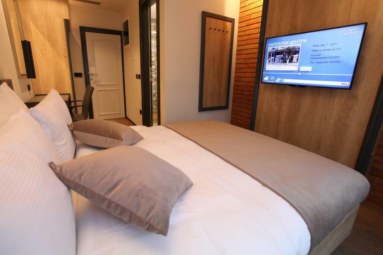 סקופיה Solun'S Riverside Rooms מראה חיצוני תמונה